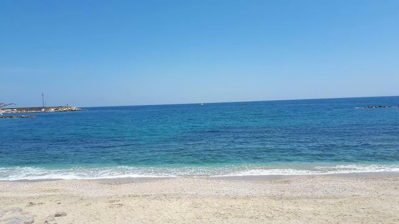Apartamento Primera Linea De Playa Las Marinas Vera 0*,  Spain